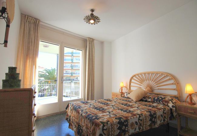 Apartamento en Salou - Auriga  Zeus Apartments Salou 