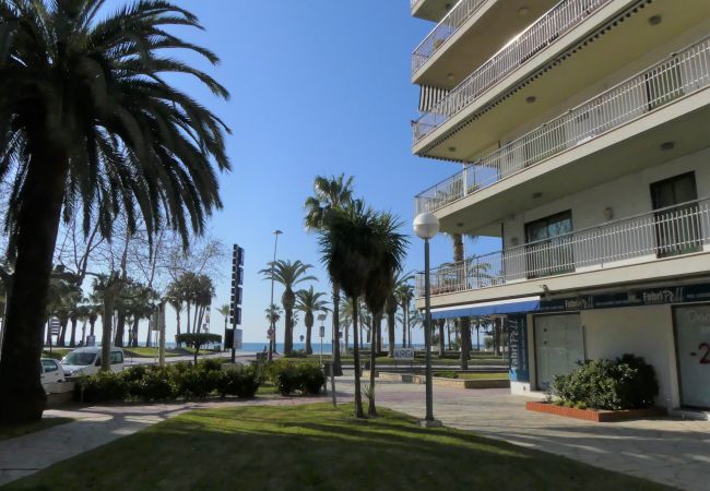 Apartamento en Salou - Auriga  Zeus Apartments Salou 
