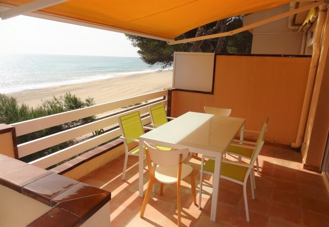 Apartamento en Mont-Roig del Camp - Primera linea de playa Guardamar 11351