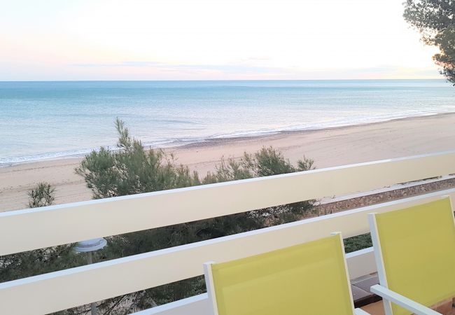 Apartamento en Mont-Roig del Camp - Primera linea de playa Guardamar 11351
