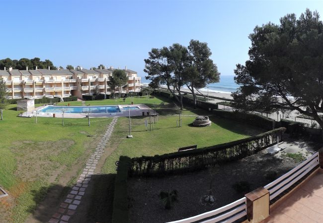 Apartamento en Mont-Roig del Camp - Primera linea de playa Guardamar 11351