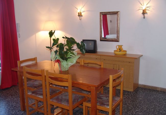 Ferienwohnung in Salou - Tauro Zeus Apartments Salou