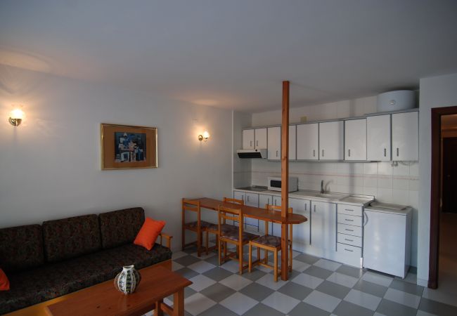 Ferienwohnung in Salou - Montblanc Basic Zeus Salou 01521