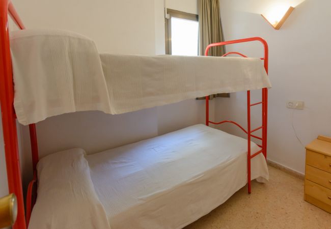 Apartment in Salou - Sant Jordi Zeus Salou 33301