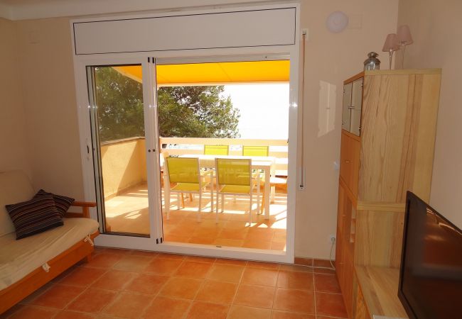 Apartment in Mont-Roig del Camp - Beachfront  Guardamar 11351