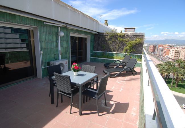 Апартаменты на Таррагона - Zeus Attic Tarragona 43005