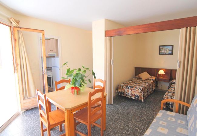 Квартира-студия на Салоу - Aries  Zeus Apartments Salou 1345